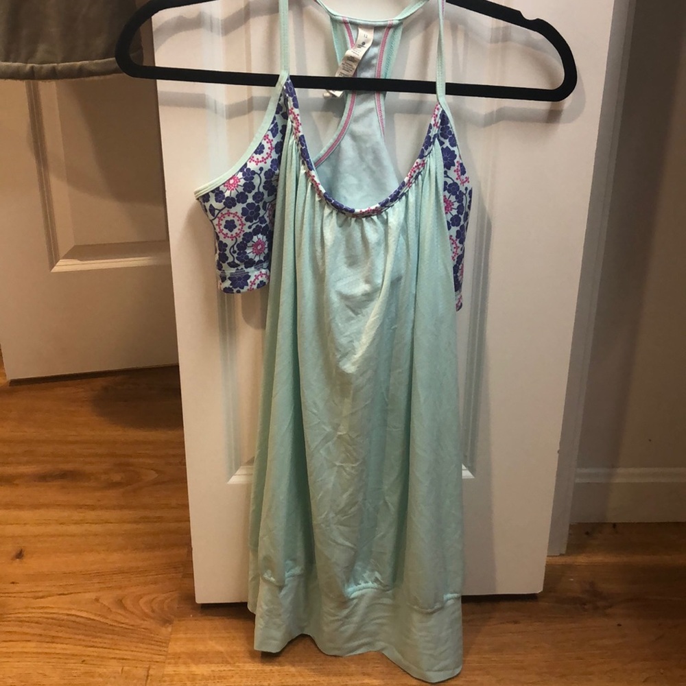 Lulu Lemon tank top with built-in sports bra